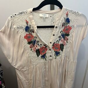 Umgee Cream and Blue Embellished Blouse with Mandarin Collar